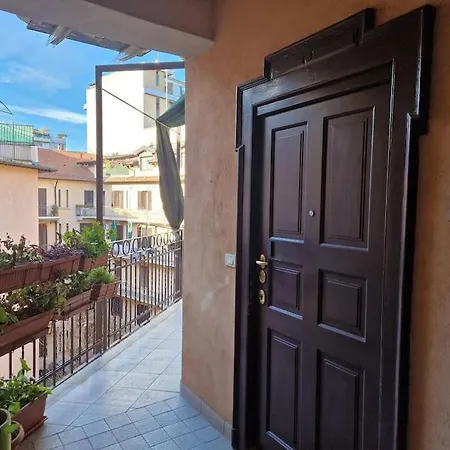 Apartment Claire De Angeli Milan